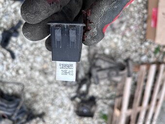 Škoda Fabia 2,Roomster vypínač okien, ovládač, páčky, budíky - 4