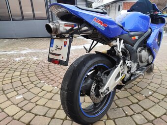 Honda CBR 600 RR - 4