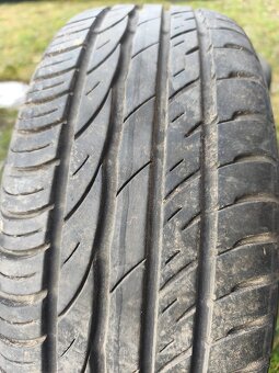 Barum Bravuris 2 195/60r15 - 4
