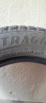 Pneumatiky Goodyear 205/60 R16 - 4