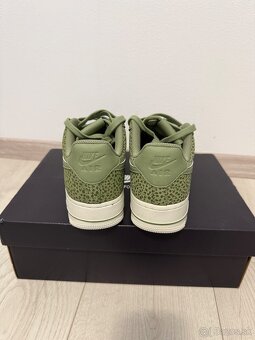Nike Air Force 1 Premium - 4