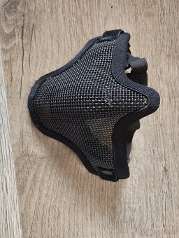 Airsoftová replika M4 - 4
