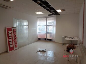 Priestory s plochami 90 m² v centre Trnavy vhodné na na kan - 4