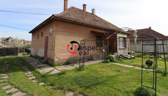 Veľkometrážny rodinný dom vo Veľkom Mederi - 4