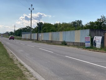 Stavebný pozemok na súkromnej ulici Čaňa IBV pri jazere - 4