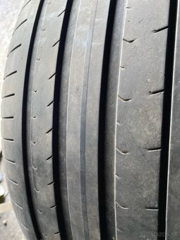 275/40r22 107Y Pirelli P Zero - 4