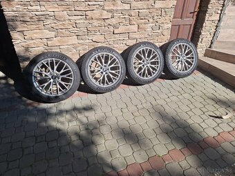Predám komplet sadu originál hliníkové alu disky pre Audi - 4