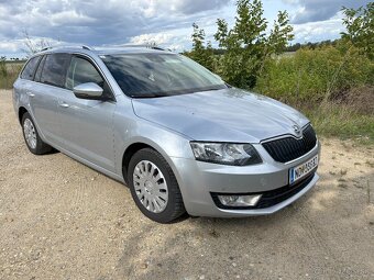 Skoda Octavia 1.2 tsi 77kw NEPRIHLÁSENÉ - 4