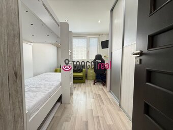 PRENÁJOM EXKLUZÍVNEHO 3-IZBOVÉHO BYTU S VEĽKÝM BALKÓNOM A KL - 4