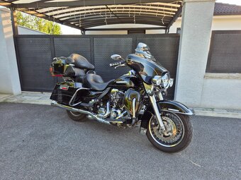 Harley-Davidson Electra glide Ultra Limited - 4