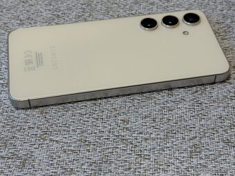 Samsung Galaxy S24 8/128Gb Yellow - 4