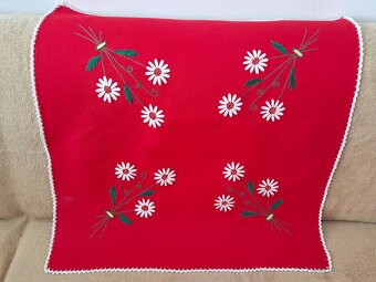 Prestieranie - dekoratívne (ručne vyšívané) - 4