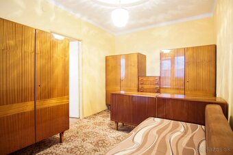 Tehlový 2-izbový byt s loggiou v centre, Šurany – 47,24m2 - 4