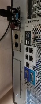 Server HP proliant ML350 gen9 - 4