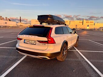 Volvo V90 cross country - 4
