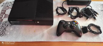 Xbox 360 slim 500gb+hry - 4