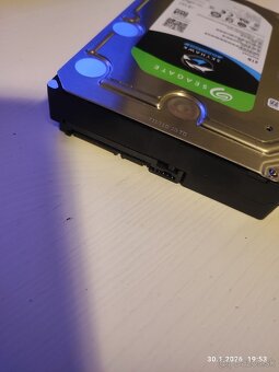 ST8000VX022 - 2EJ112 - 8TB NAS - 4