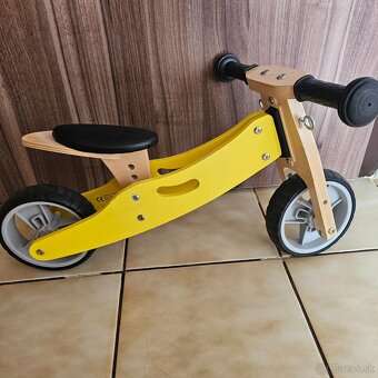 Drevené odrážadlo 2v1 mini žlté - 4