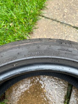 Predám letné pneumatiky 225/45R18 - 4