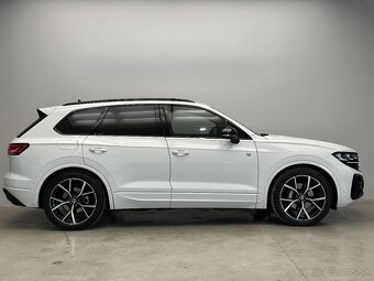 Volkswagen Touareg 3.0 V6 TDI 286k R-Line 4Motion Tiptronic - 4
