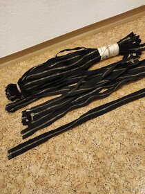 Zips - 4