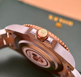 Rolex GMT-Master II (Root-Beer) - 4