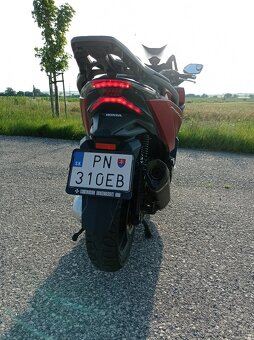 Honda Forza 350 - 4