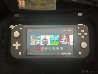 Nintendo switch LITE - 4
