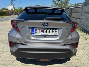 Toyota C-HR 1,8 hybrid - 4