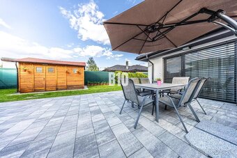 4 IZBOVÝ BUNGALOV PRIPRAVENÝ NA SŤAHOVANIE SA - SLOVENSKÝ GR - 4