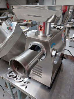 Mlynček na mäso Technologis MG-22SS Mäsiarský vlček rezačka - 4