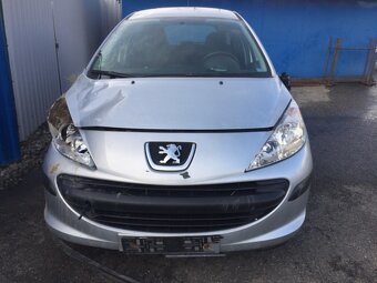 Peugeot 207 - 4