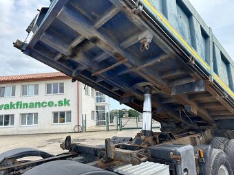 TATRA T 815 8X8 2006 VIN 377 - 4