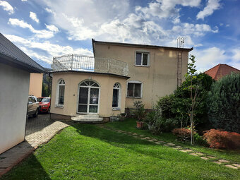 Výhradne: 5-izb. Dom, 1066 m2, Garáž,  Klátova Nová Ves - 4