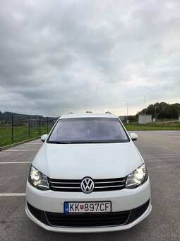 Volkswagen Sharan 2.0 Tdi DSG - 4