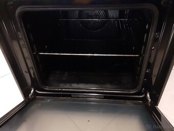 Vstavaná rúra Mora - 4