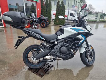 Kawasaki Versys 650 - 4