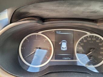 Nissan Micra - 4