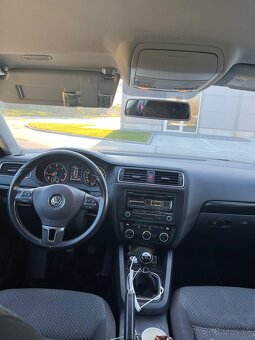 Jetta 1.6 TDi rv 2012 265000 km - 4
