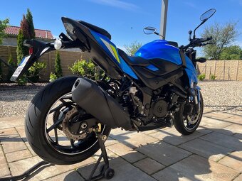 Suzuki GSX-S 750 - 4