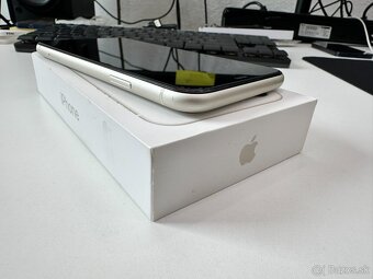 Apple iPhone 11 64gb White - 4