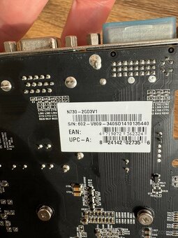 Grafická karta MSI - 4