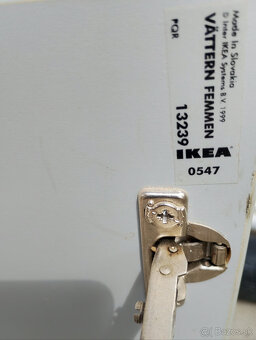 IKEA Vättern - skrinka so zrkadlom - 4