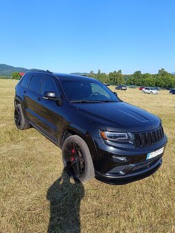 Jeep Grand Cherokee - 4