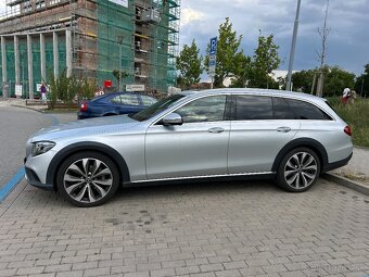 Mercedes-Benz Třídy E, 220D Avantgarde All-Terraine - 4