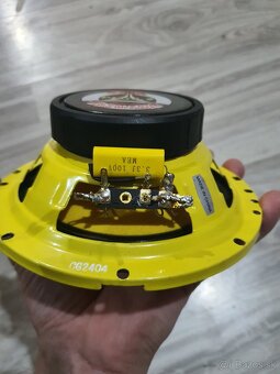 2ks Reproduktory do auta 4ohms 240w - 4
