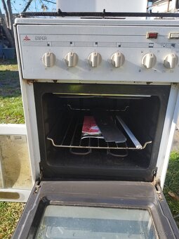 Predám sporák s digestorom - 4