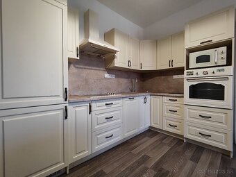 Na predaj: Moderný 2 izbový byt v centre Lučenca - 4