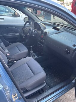 Chevrolet Kalos - 4