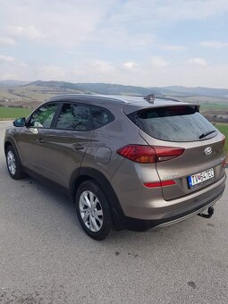 Hyundai Tucson - 4